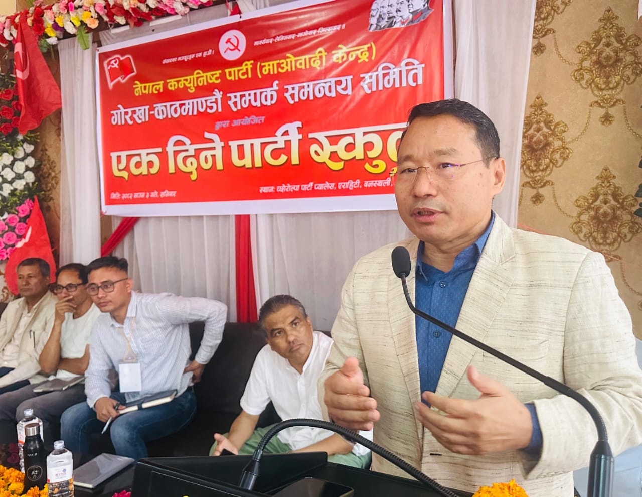 आरजु र जयवीर देखाएर ओलीले कांग्रेस तर्साइरहेका छन् : वर्षमान पुन